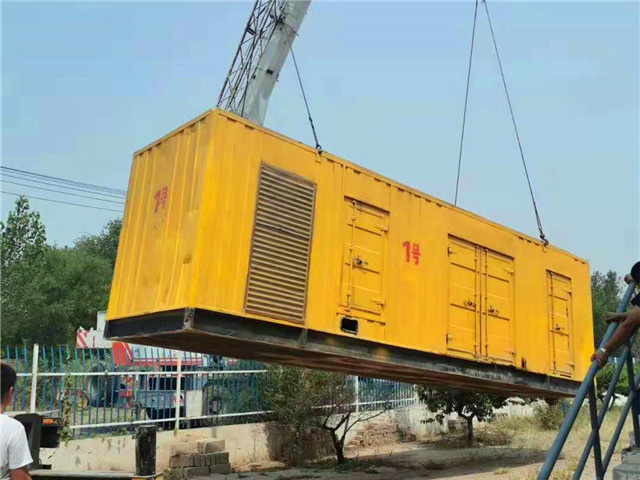 册亨300KW柴油发电机组油耗是多少？