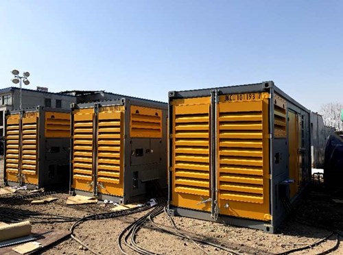 册亨防冻液的气味异常可能是由哪些原因导致的？