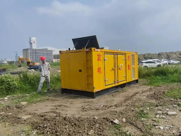 册亨冬季低温环境下，发电机组启动电瓶的容量需求是否会增加？